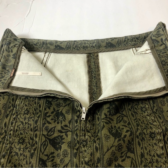 Free People EUC Mini Skirt Size 6 - Picture 12 of 16